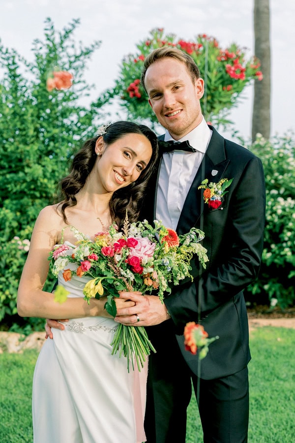 Summer Wedding Lovely Colors Columbia Beach Resort