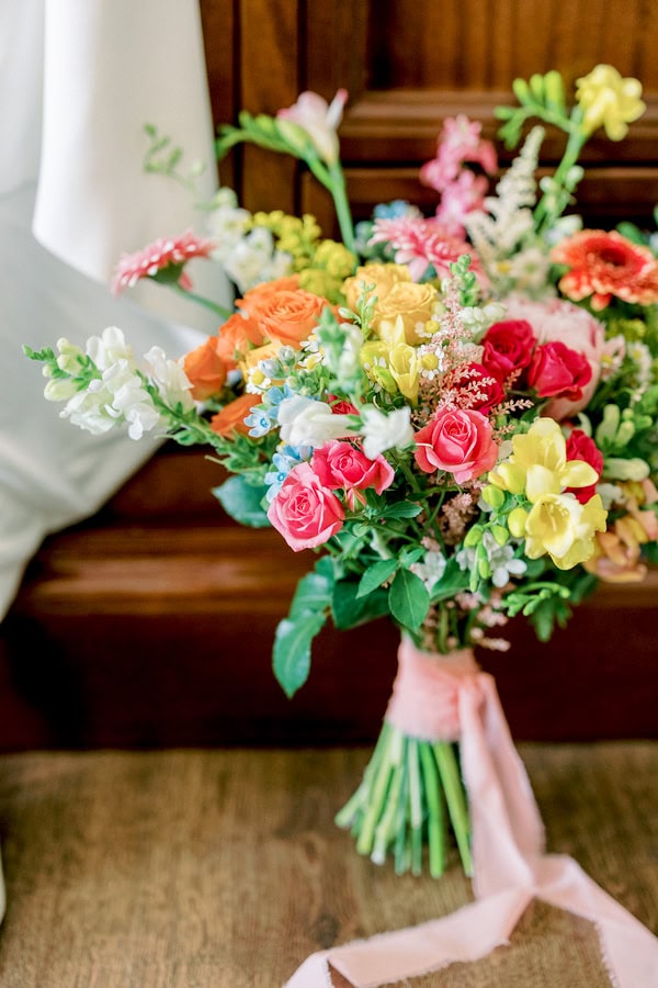 Summer Wedding Lovely Colors Columbia Beach Resort