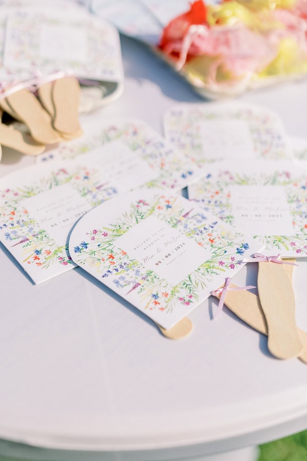 Summer Wedding Lovely Colors Columbia Beach Resort