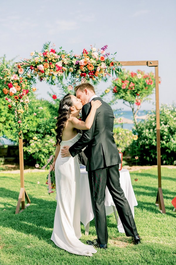 Summer Wedding Lovely Colors Columbia Beach Resort