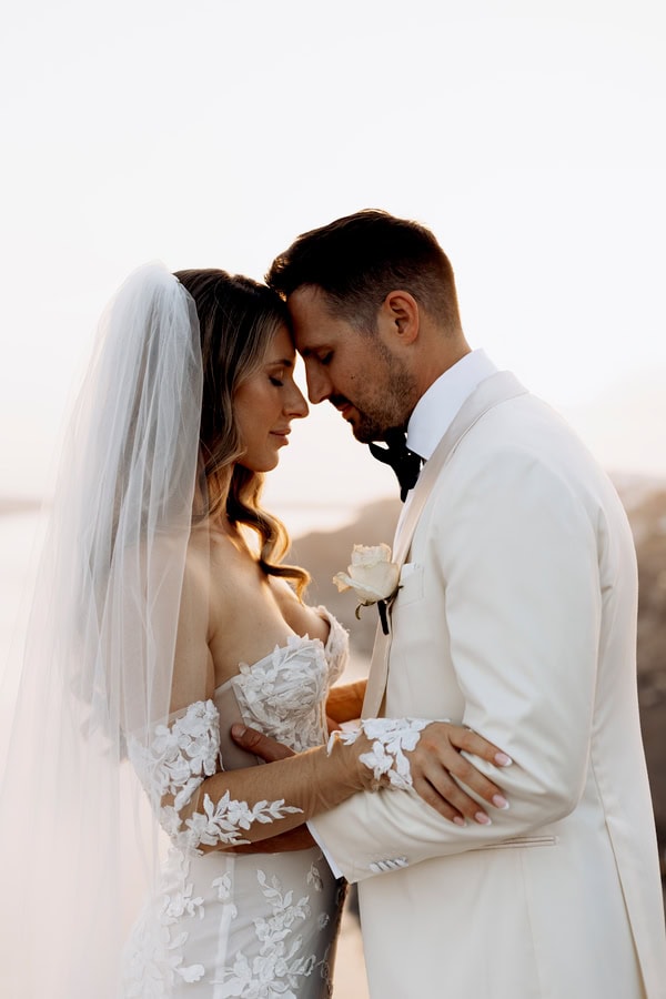Ultra Chic Wedding Santorini White Blooms