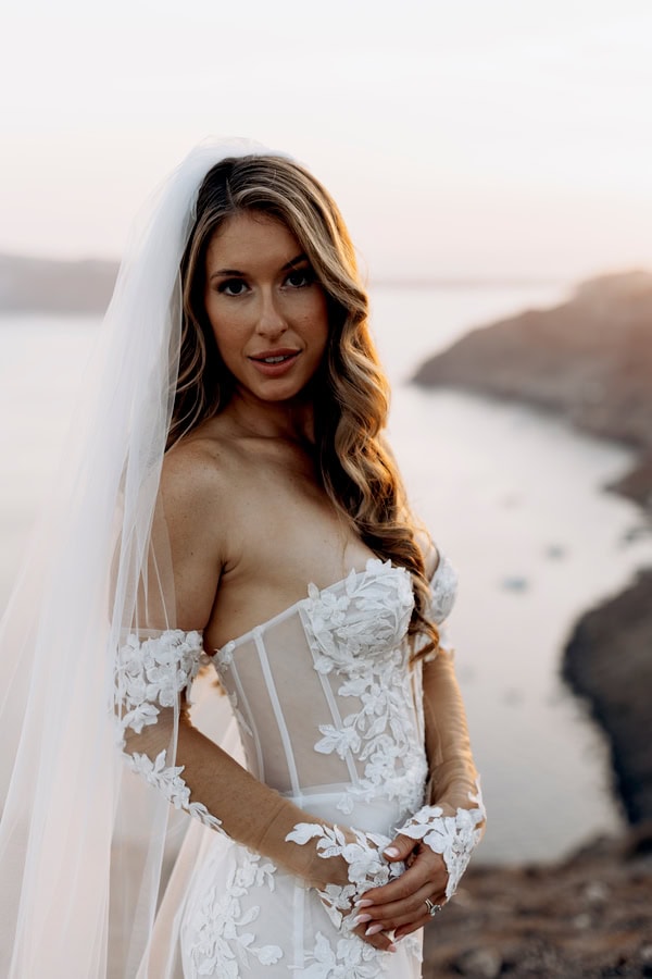 Ultra Chic Wedding Santorini White Blooms