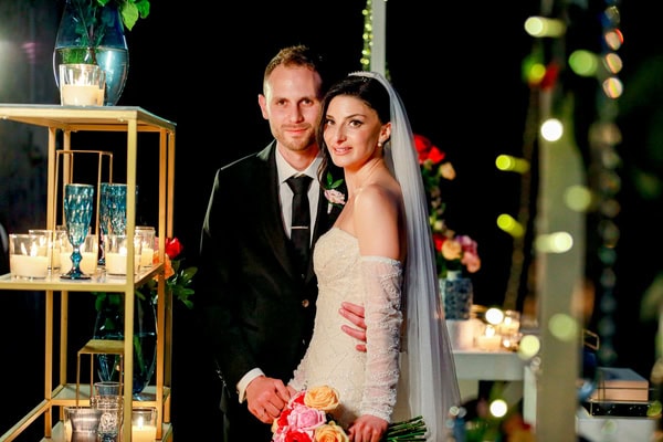 Όμορφος ανοιξιάτικος γάμος στην Ξάνθη με πολύχρωμα άνθη | Νόπη & Μπάμπης