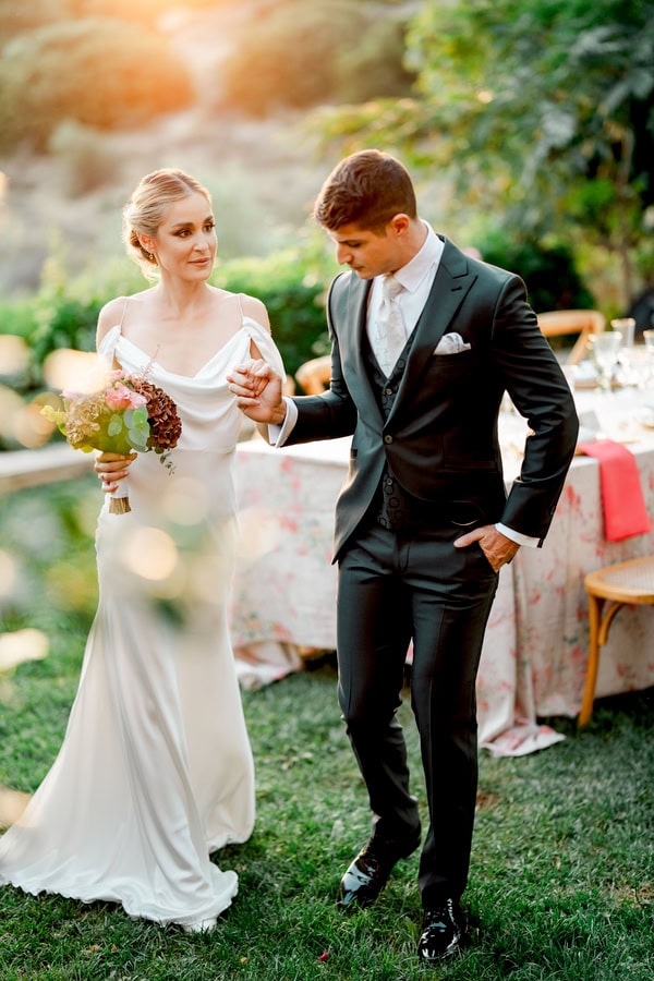 Beautiful Styled Shoot Romantic Elements