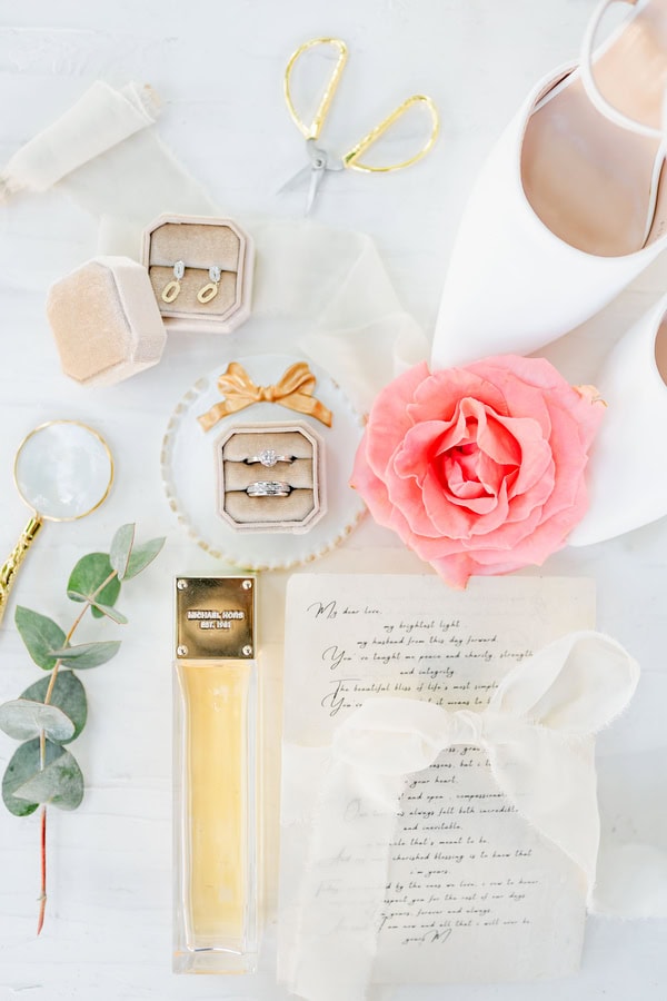 Beautiful Styled Shoot Romantic Elements