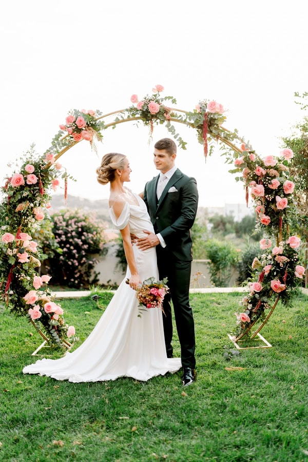 Beautiful Styled Shoot Romantic Elements