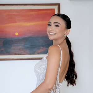 Όμορφος καλοκαιρινός γάμος στη Λευκωσία γεμάτος ρομαντισμό | Μύρια & Δημήτρης