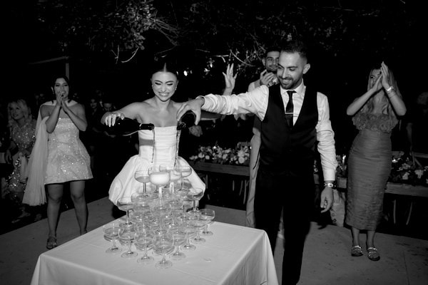 Beautiful Summer Wedding Nicosia Filled With Romance