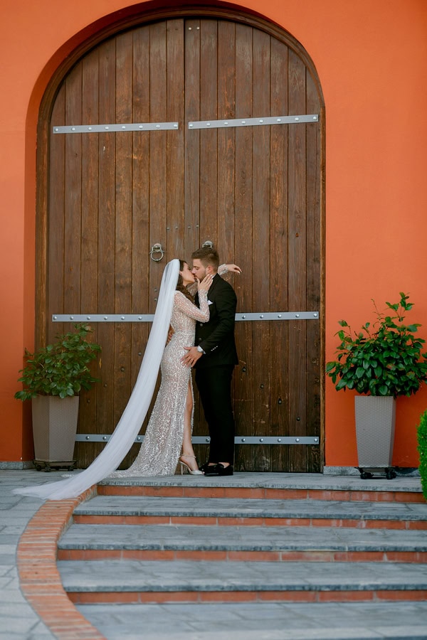 Chic Summer Wedding Kavala White Flowers