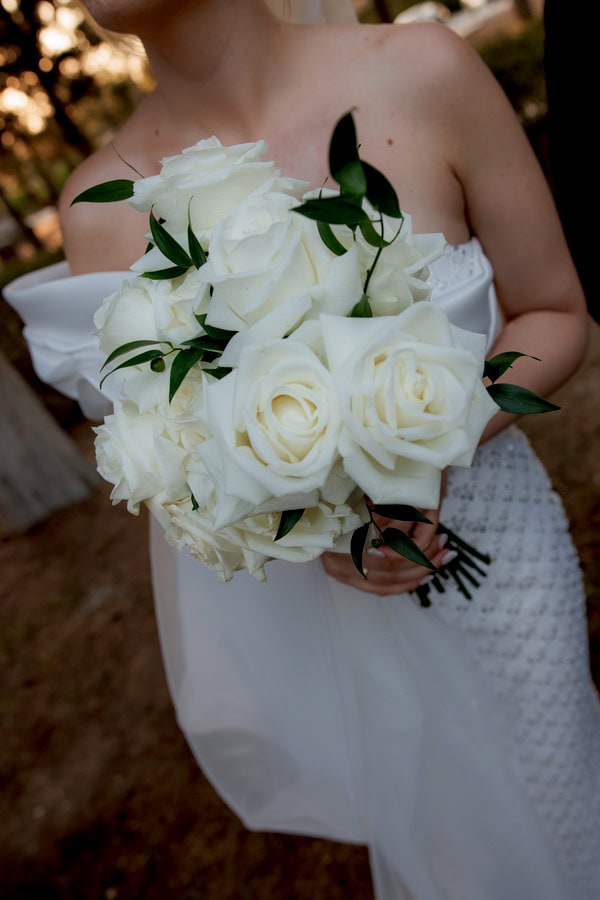 Chic Summer Wedding Thessaloniki All White Florals