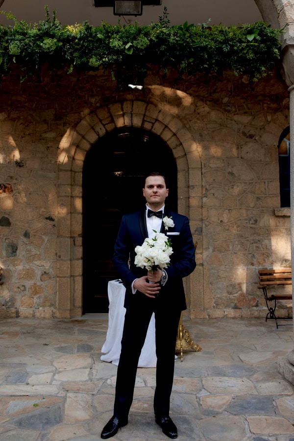 Chic Summer Wedding Thessaloniki All White Florals