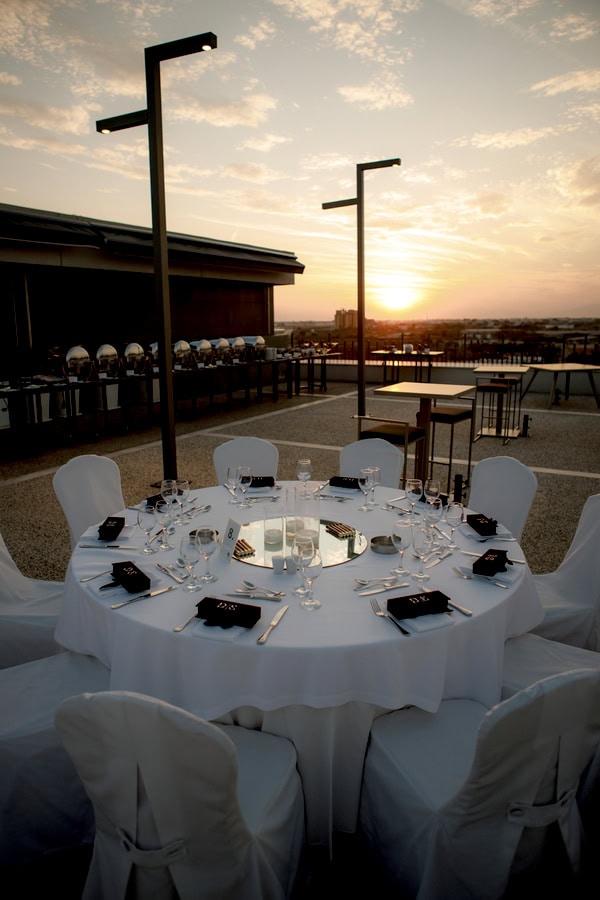 Chic Summer Wedding Thessaloniki All White Florals
