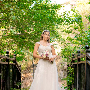 Dreamy γάμος στη Λευκωσία με όμορφα λουλούδια σε παστελ αποχρώσεις | Αγγελική & Σοφοκλής