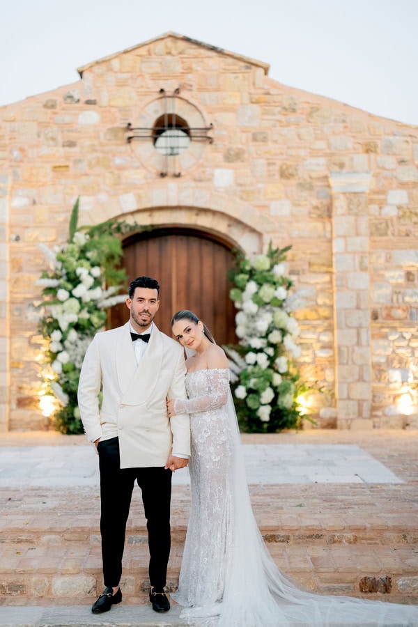Dreamy Wedding White Impressive Flowers