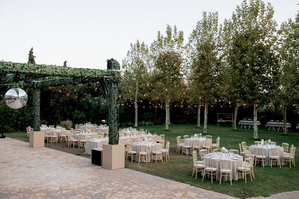 Dreamy Wedding White Impressive Flowers