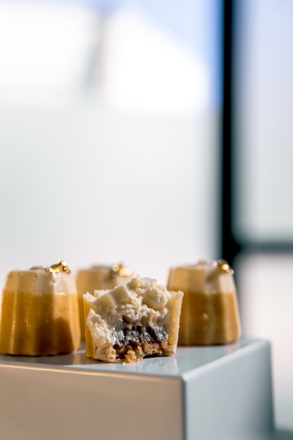 How Mou Floons Sweet Creations Will Make Your Reception Unforgettable