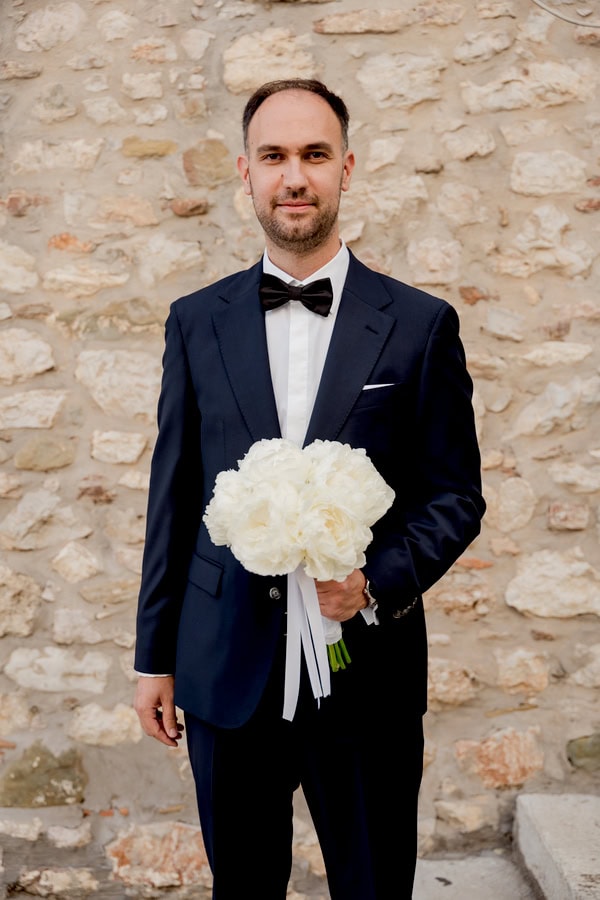 Minimal Chic Wedding With White Hydrangeas And Roses Nafpaktos