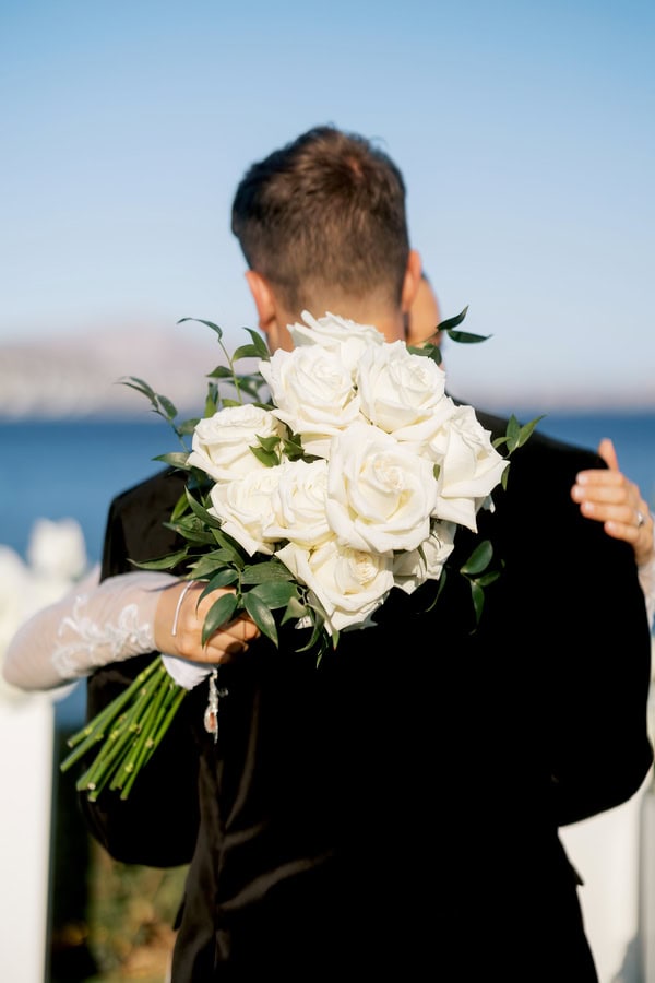 Modern Destination Wedding White Roses Black Details Flowers
