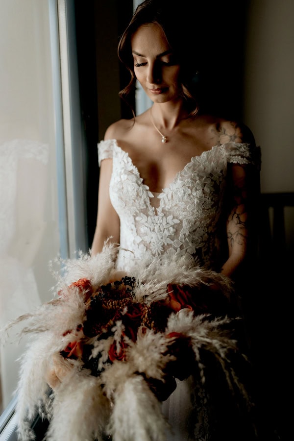 Romantic Elopement Santorini Beautiful Autumnal Hues