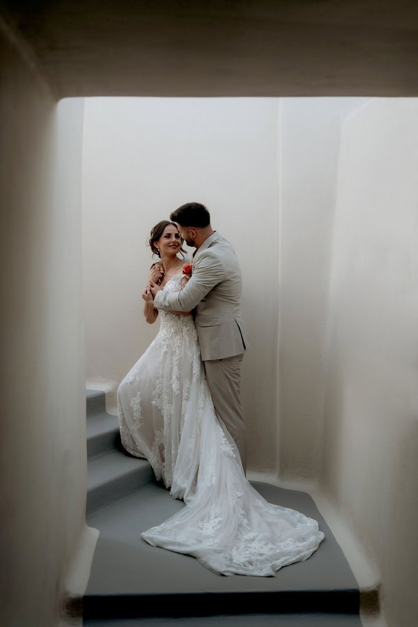 Romantic Elopement Santorini Beautiful Autumnal Hues