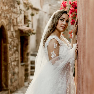 Όμορφος καλοκαιρινός γάμος σε λευκούς και πράσινους χρωματισμούς | Παυλίνα & Βασίλης