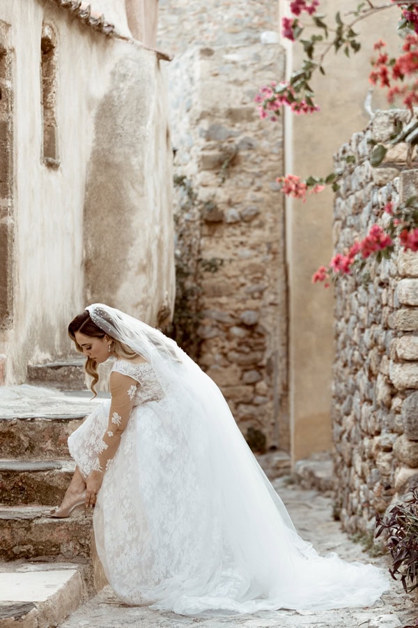 Summer Wedding Athens White Green Shades