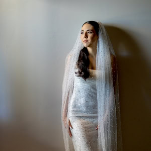 Γάμος με διαχρονική κομψότητα στην όμορφη Σαντορίνη | Ιωάννα & Βασίλης