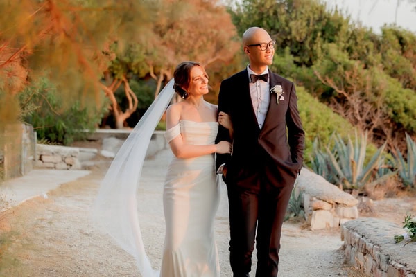 Ένας γάμος γεμάτος ρομαντισμό και κομψότητα στην Αθήνα | Emmy & Lance