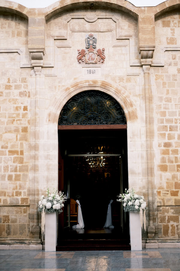 All White Wedding In Nicosia With Romantic Details And Timeless Style