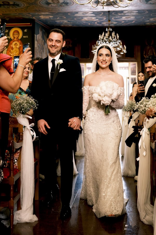 All White Wedding In Nicosia With Romantic Details And Timeless Style