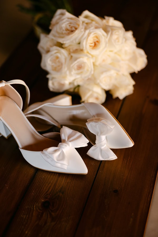 Chic Destination Wedding Liopetro White Flowers