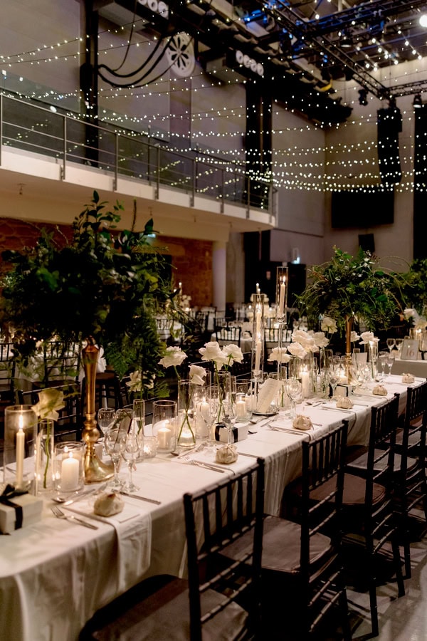 Elegant Wedding In Nicosia With Festive Atmosphere And White Flowers