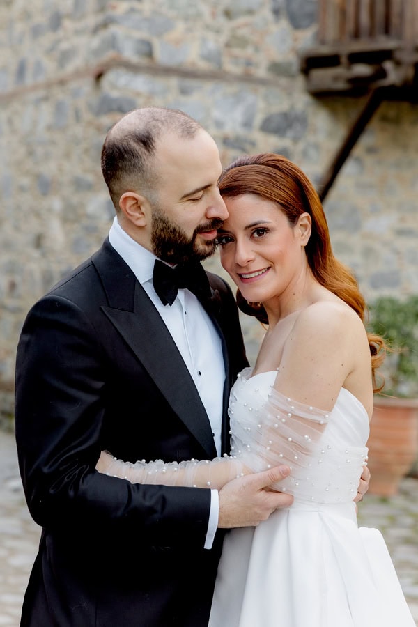 Elegant Wedding In Nicosia With Festive Atmosphere And White Flowers