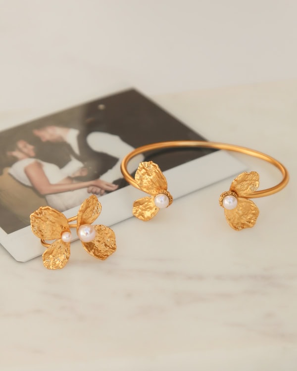 Nature Inspired Jewelry From Thallo