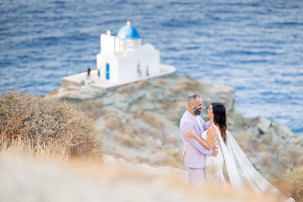 Ρομαντικός καλοκαιρινός γάμος με boho chic λεπτομέρειες | Νικόλ & Γιώργος