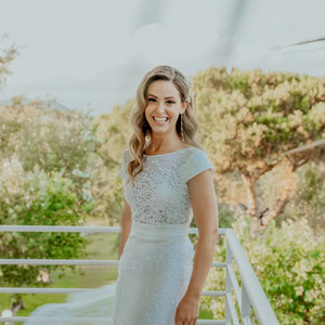 Rustic γάμος με αρωματικά φυτά και αγαπημένα κυθηραϊκά λουλούδια | Σταματίνα & Κωνσταντίνος