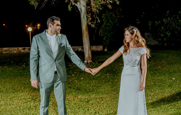 Rustic Wedding With Herbs And Cytherean Flower Decor