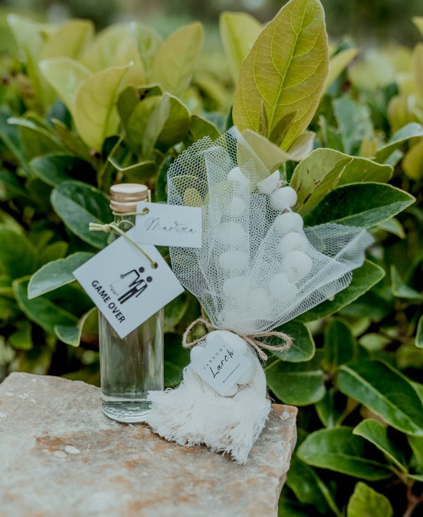 Rustic Wedding With Herbs And Cytherean Flower Decor
