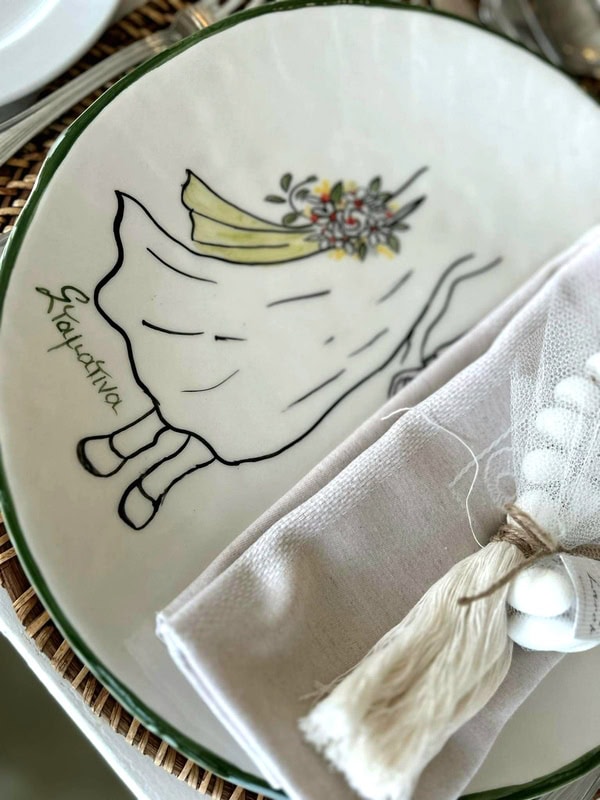 Rustic Wedding With Herbs And Cytherean Flower Decor