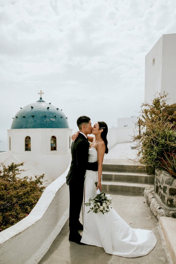 Spring Destination Wedding Santorini White Roses Chic Decor