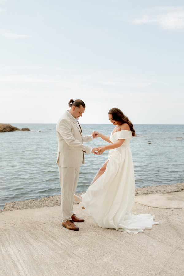 Stunning Seaside Wedding Crete Modern Elegance