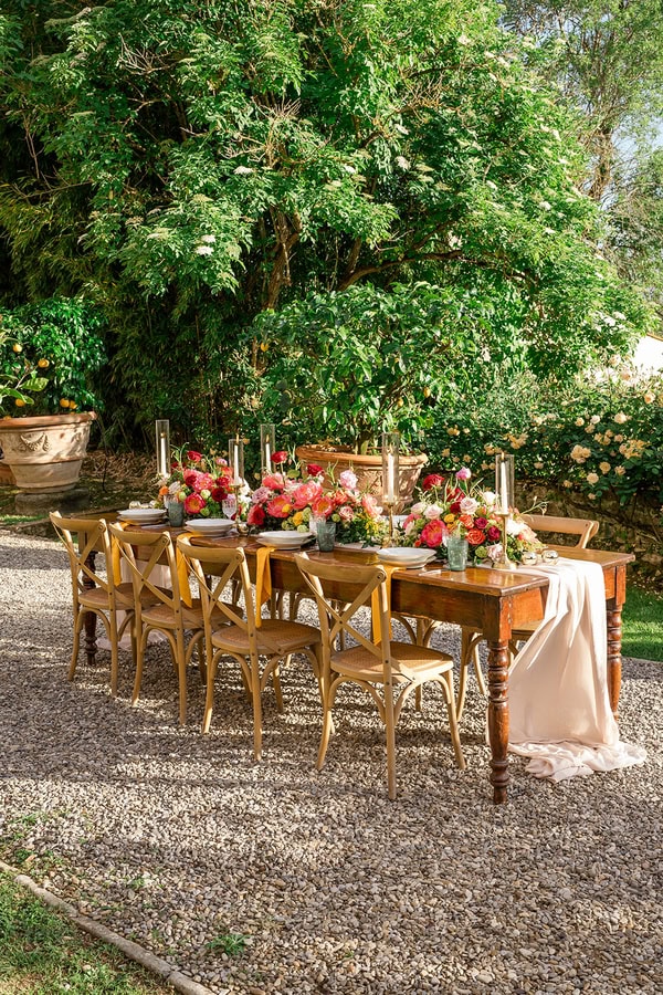 Styled Shoot Tuscany Timeless Style Beautiful Details