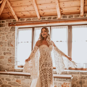 Καλοκαιρινός γάμος με boho chic λεπτομέρειες | Ίνα & Ηλίας