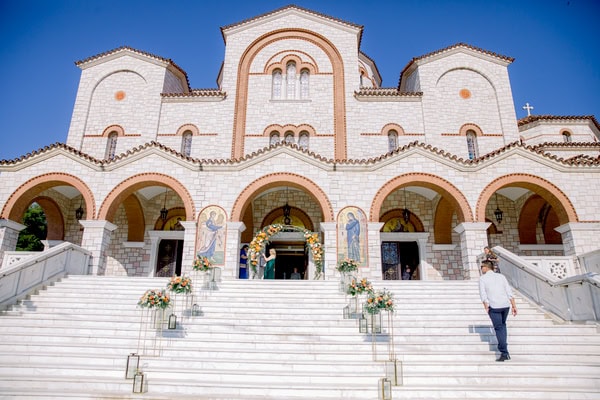 Summer Wedding With Orange Flowers
