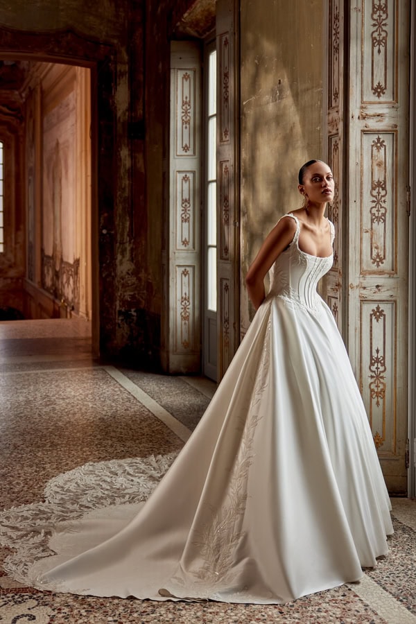 The Bridal Collection Of Justin Alexander That Will Inspire You