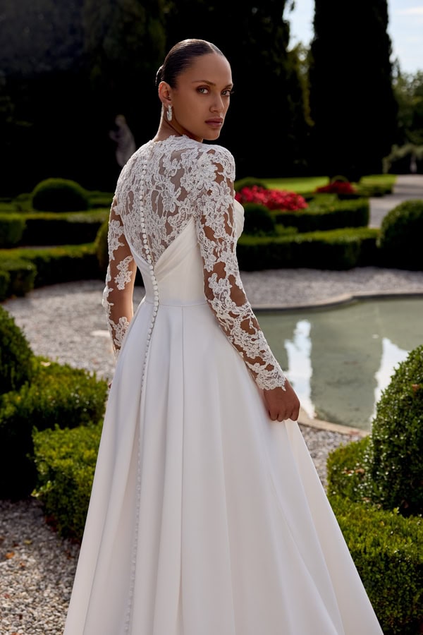 The Bridal Collection Of Justin Alexander That Will Inspire You