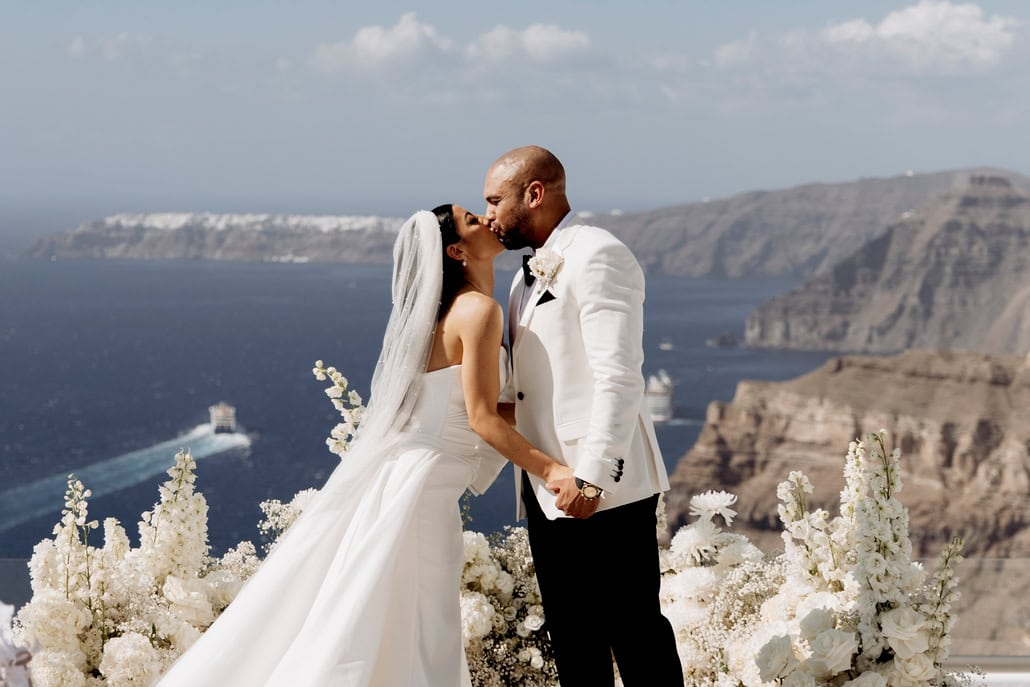 Ένας διαχρονικά όμορφος γάμος γεμάτος κομψότητα | Amy & Dominic