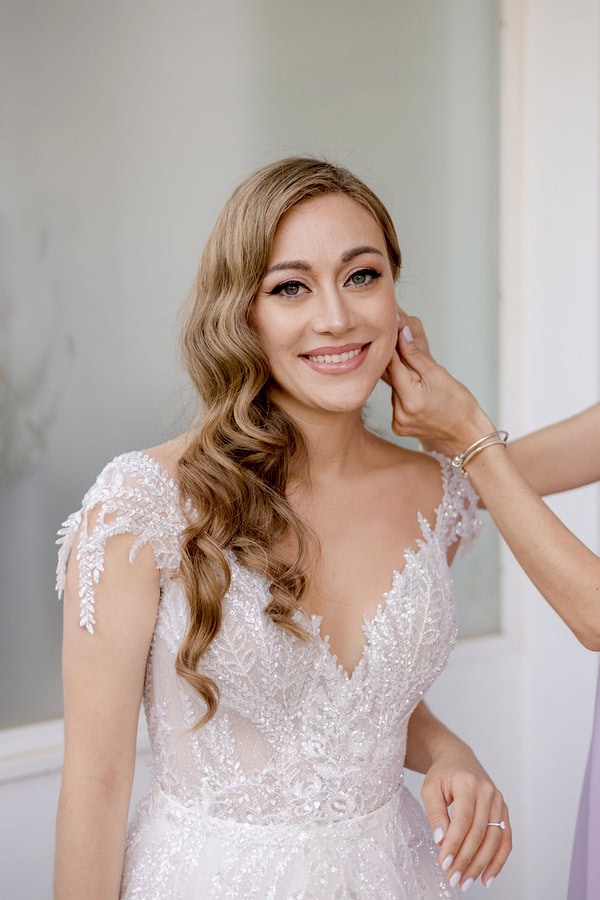 Chic Wedding With Pastel Flowers And Golden Details Ktima Kleopatra