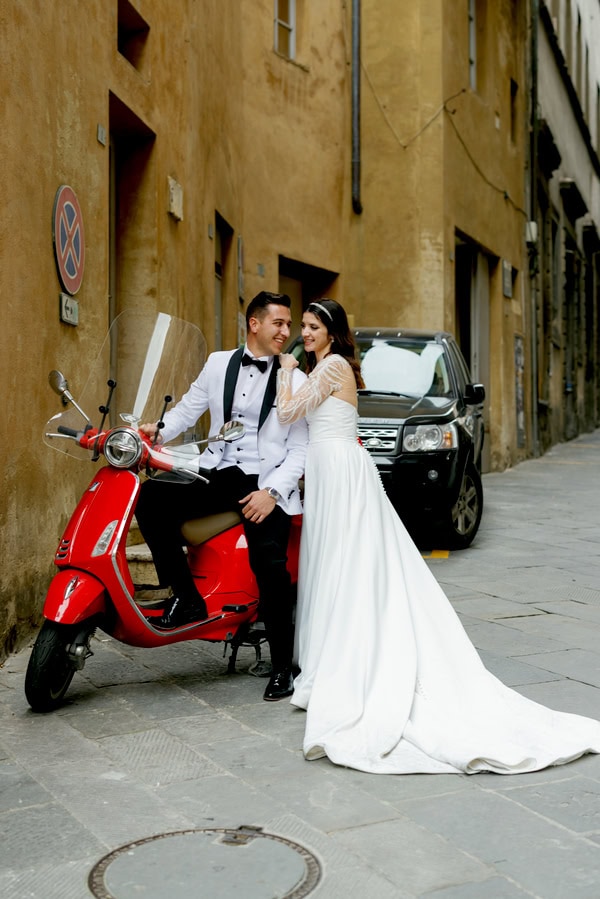 Christmas Wedding With Burgundy Flowers