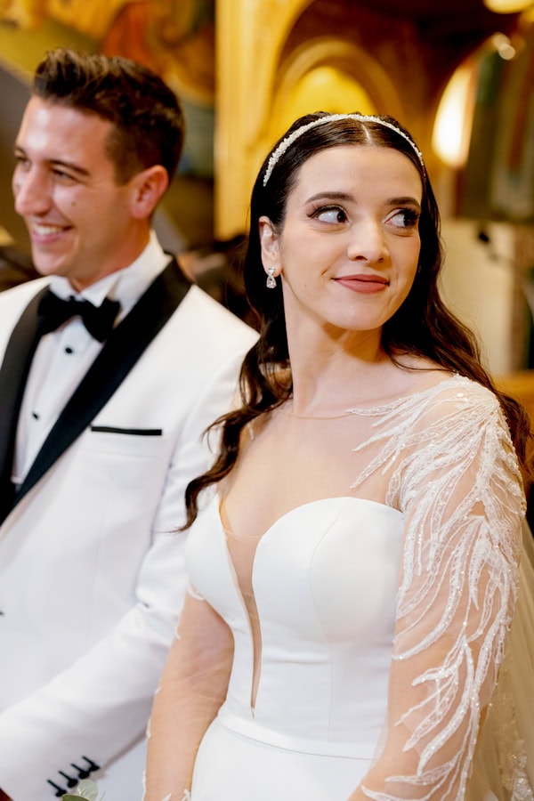 Christmas Wedding With Burgundy Flowers